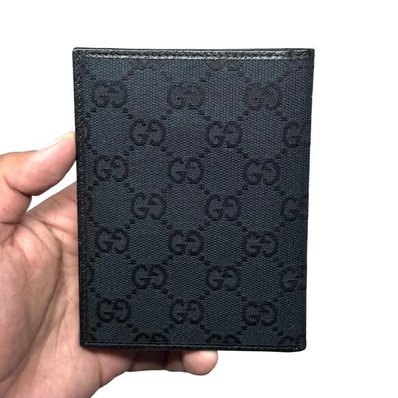Gucci ‘GG’ Bifold Wallet - Picture 5 of 10